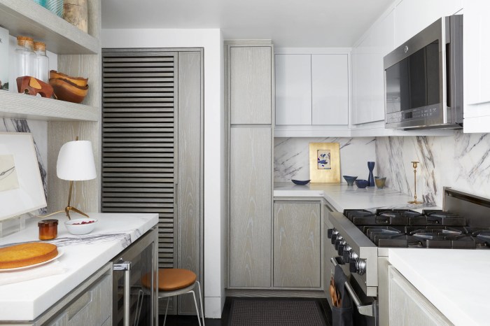 How to decorate a small kitchen in apartment